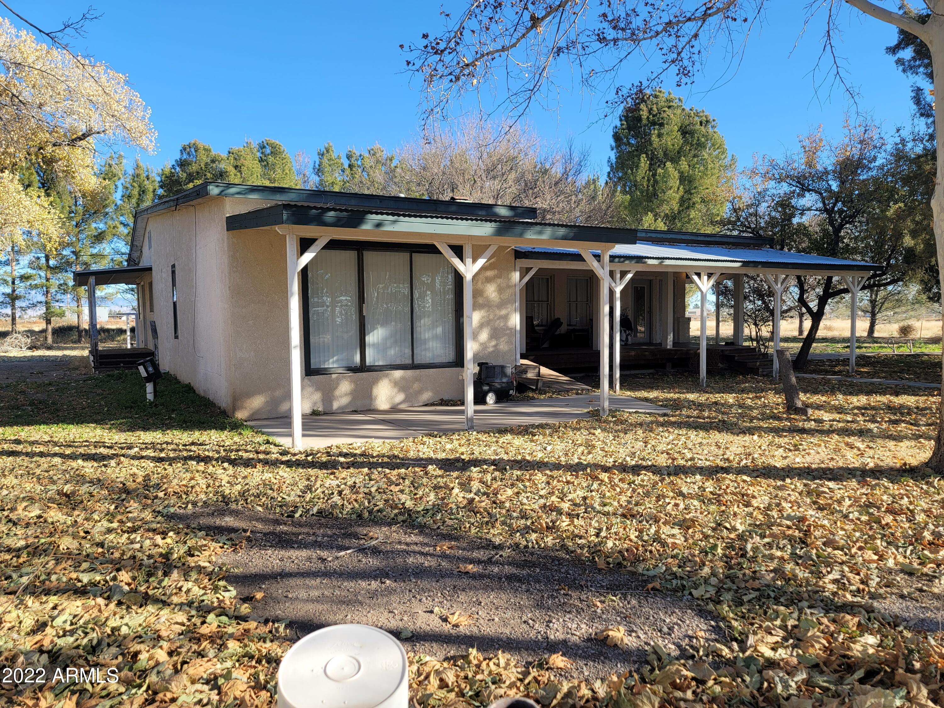 731 North Taylor Road Willcox, AZ 85643 - Photo 3 of 36 20221129_090914