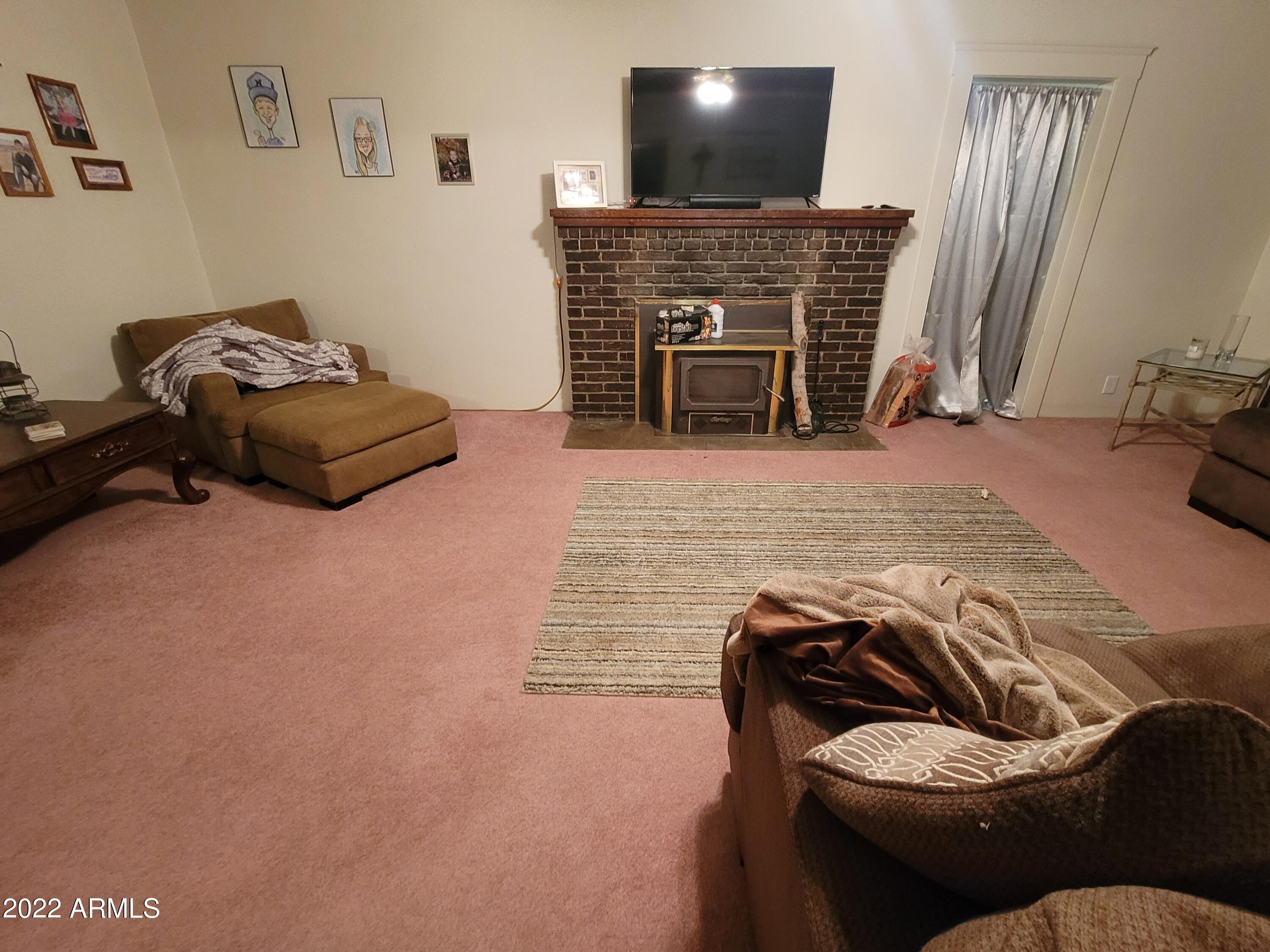731 North Taylor Road Willcox, AZ 85643 - Photo 6 of 36 20221128_172740