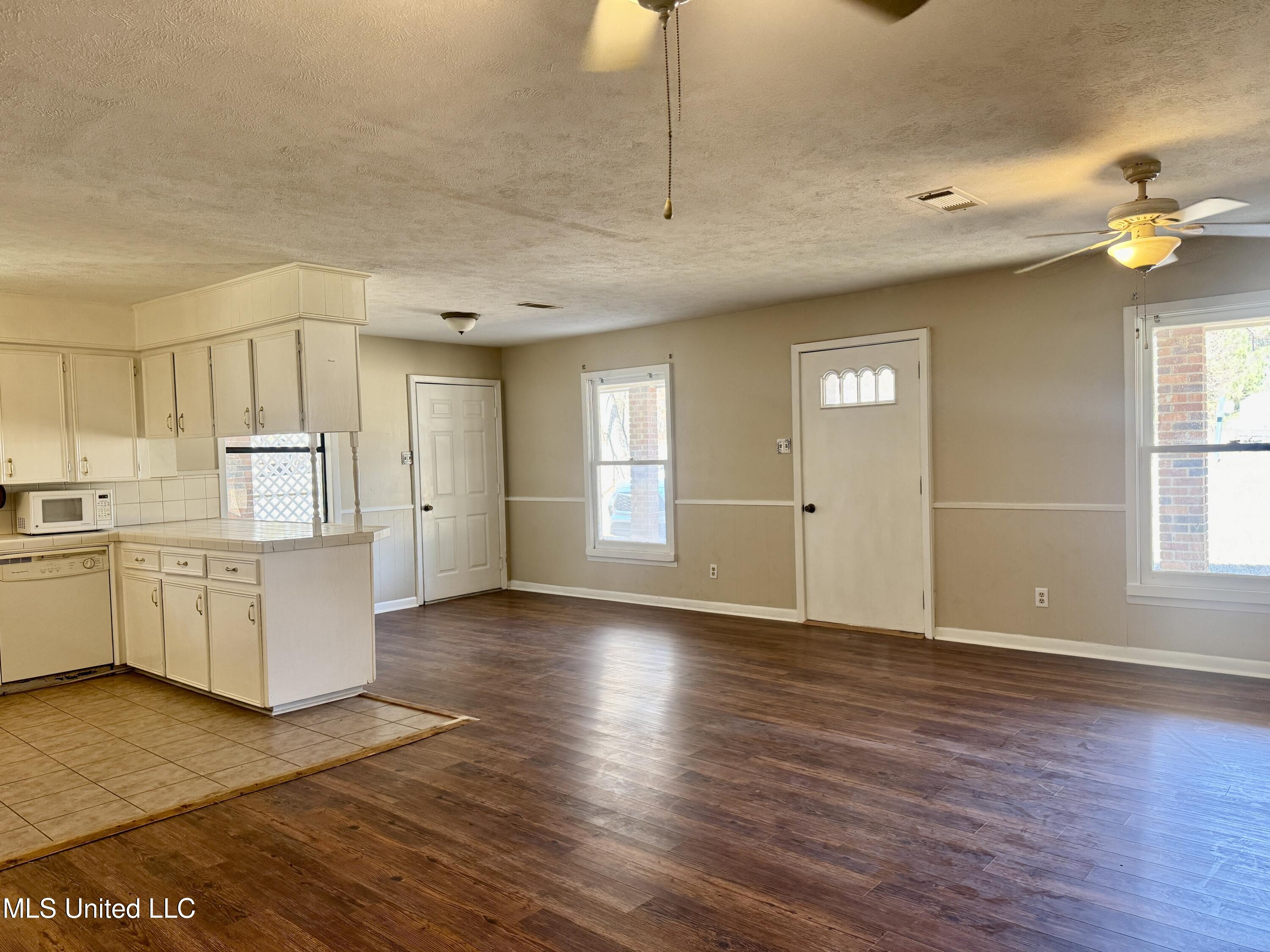 22 Longmire Road Natchez, MS 39120 - Photo 6 of 19 IMG_8114