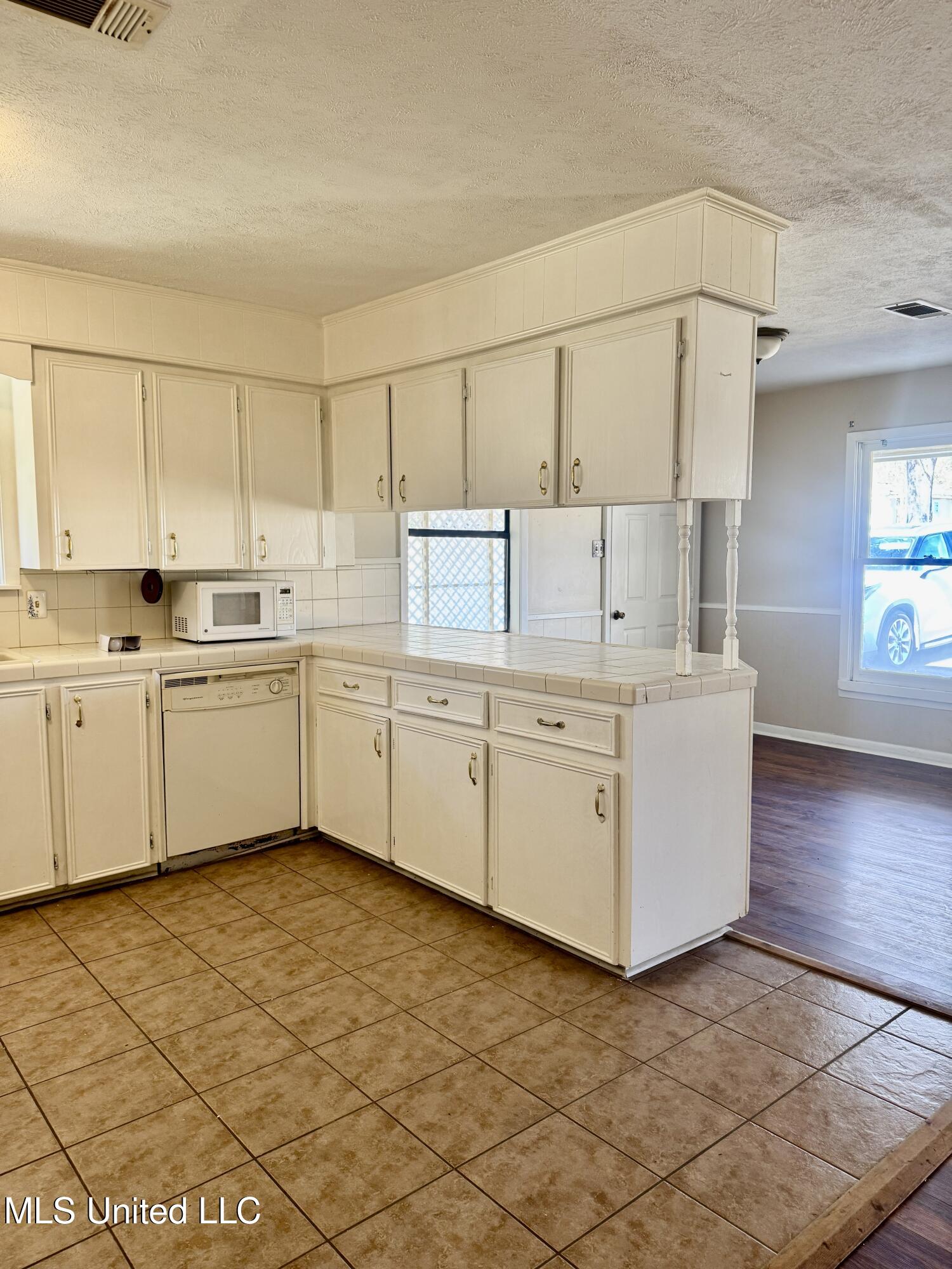 22 Longmire Road Natchez, MS 39120 - Photo 7 of 19 IMG_8127