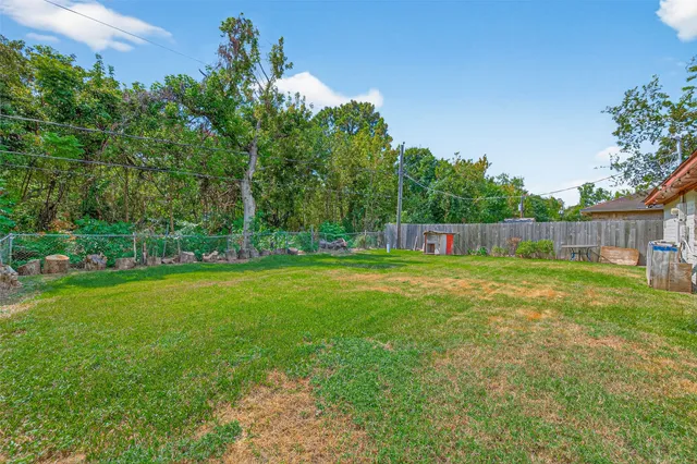 $210,000 | 530 Branding Iron Lane, Houston, TX 77060