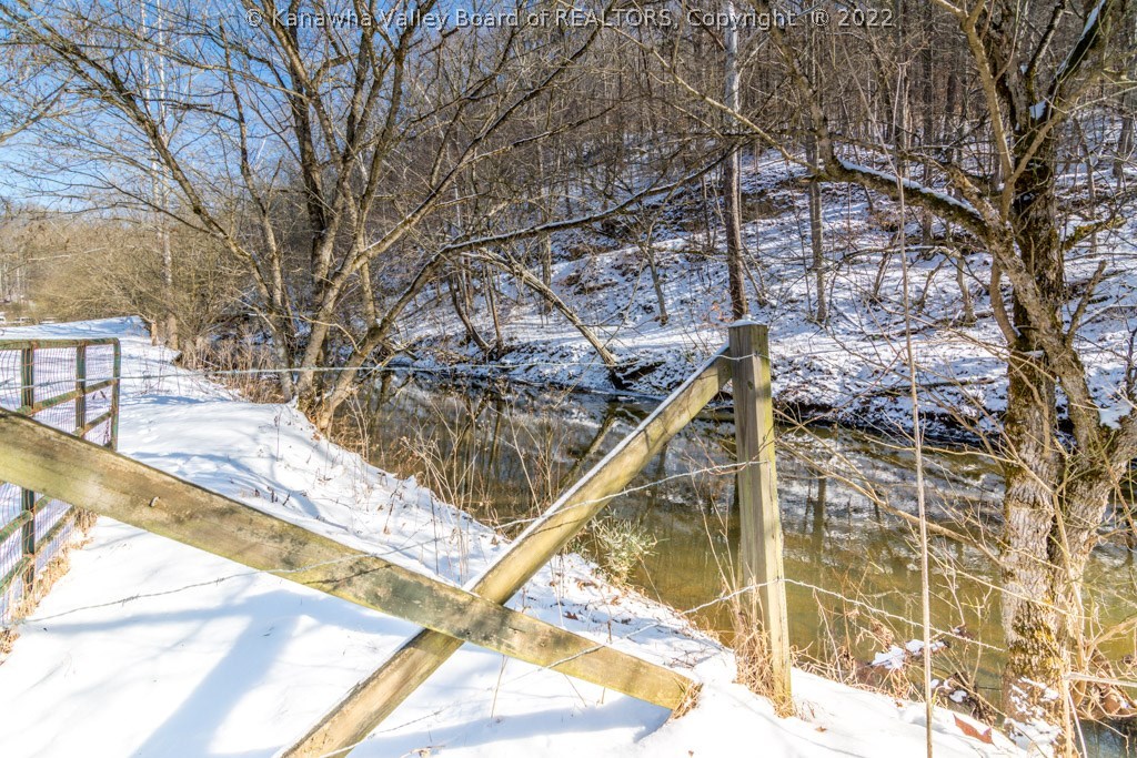 6811 Middle Fork Road Kenna, WV 25248 - Photo 15 of 30 Gallery Image 15