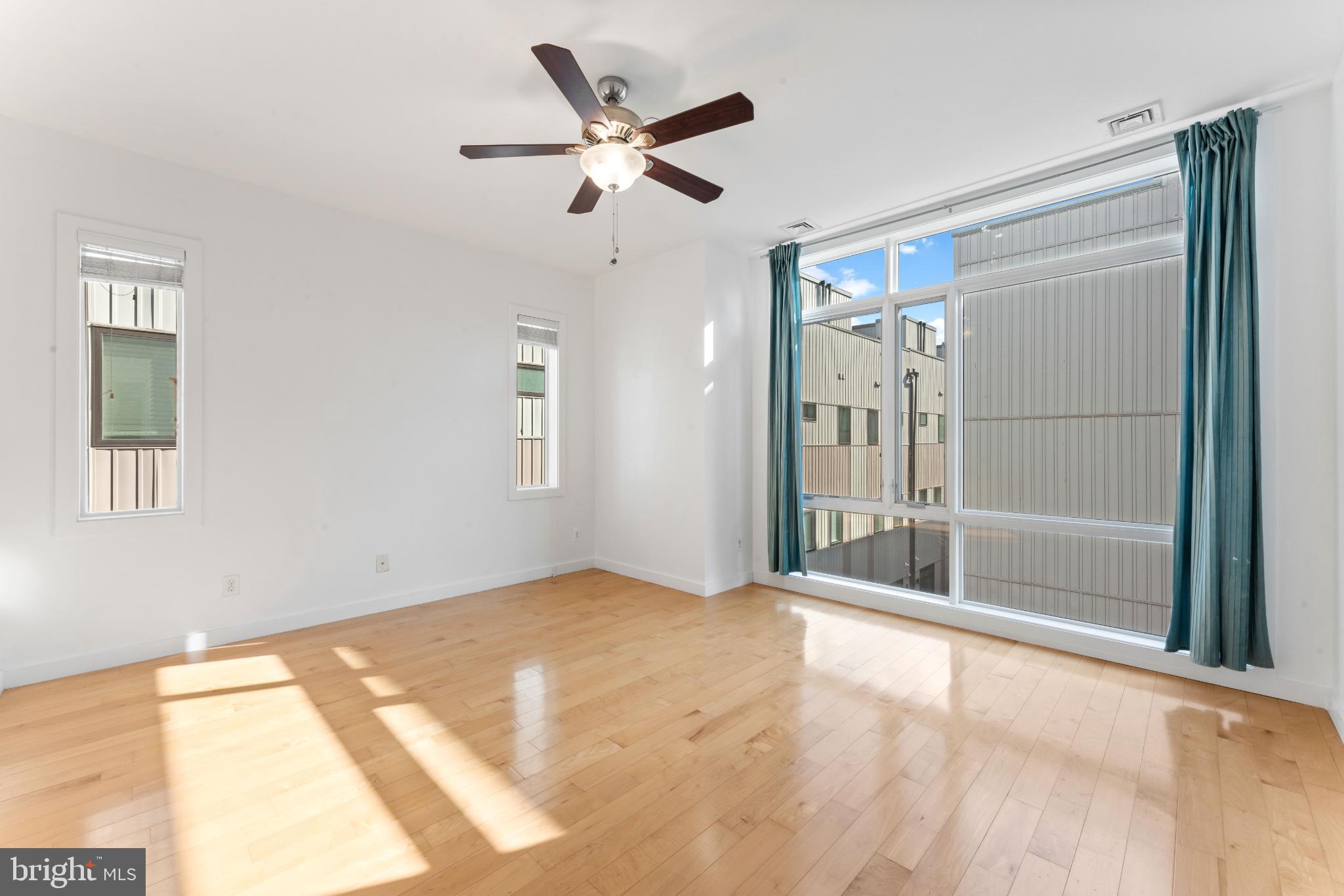 333 Green Street, Unit 7 Philadelphia, PA 19123 - Photo 26 of 40 Bright and airy space with natural light.