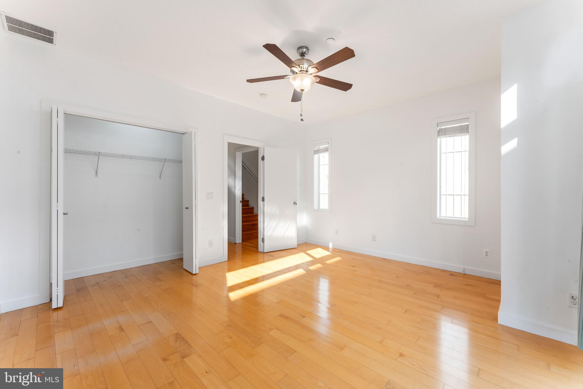 333 Green Street, Unit 7 Philadelphia, PA 19123 - Photo 27 of 40 Bright and airy space with natural light.