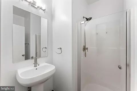 $610,000 | 333 Green Street, Unit 7, Philadelphia, PA 19123