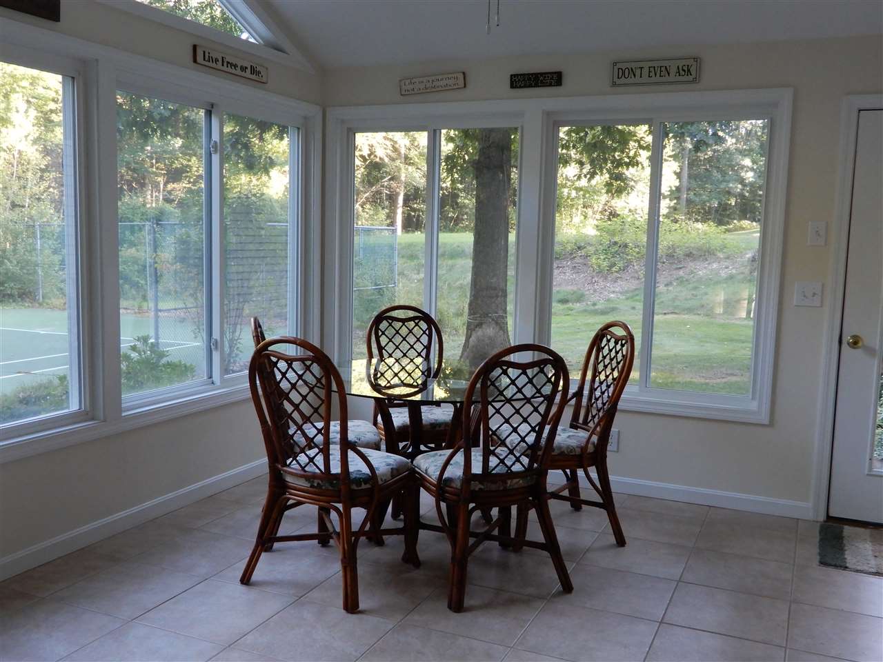 8 Country Village Road Windham, NH 03087 - Photo 17 of 18