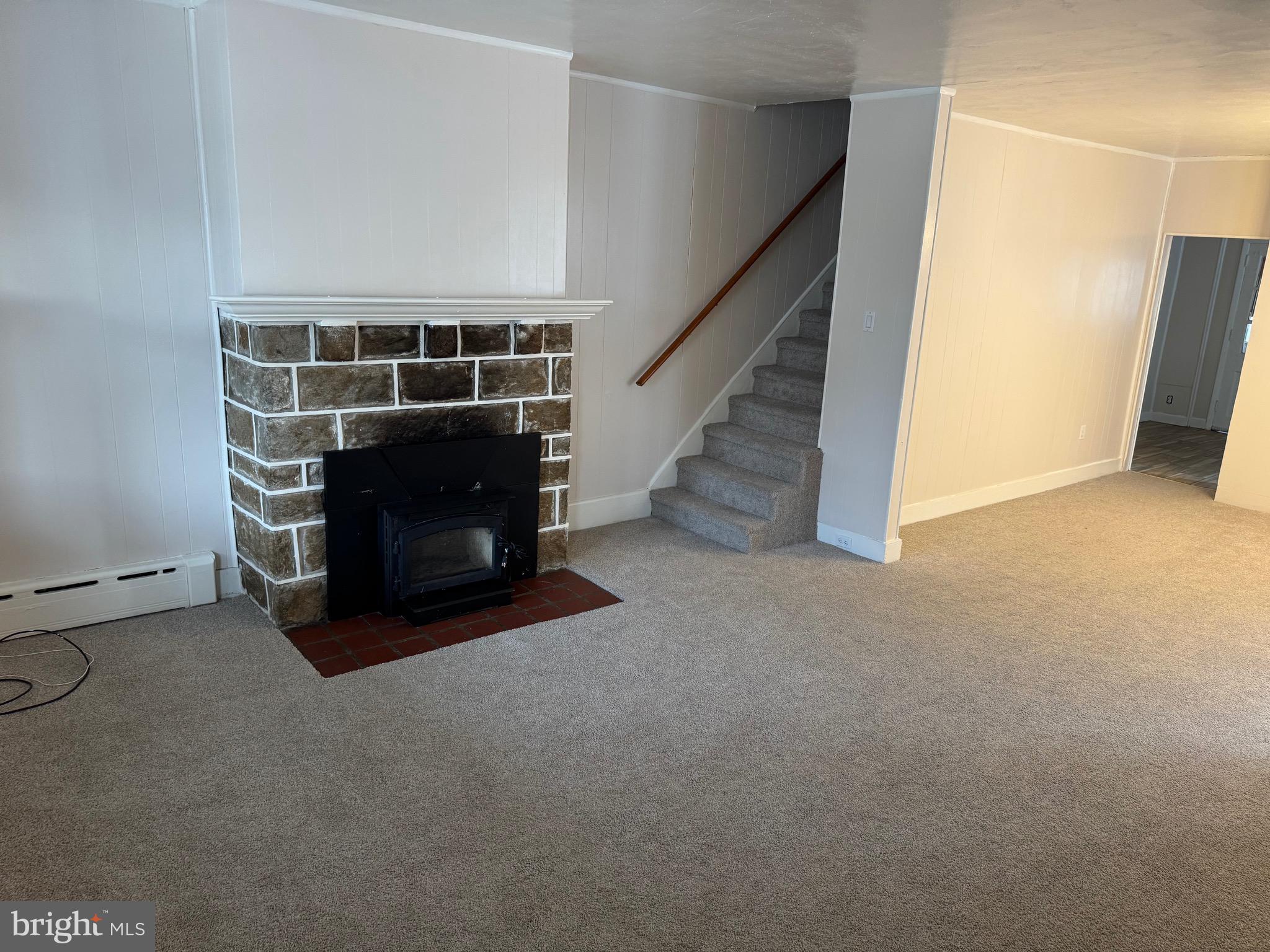 417 Laurel Road Lansdowne, PA 19050 - Photo 9 of 31 Gallery Image 9