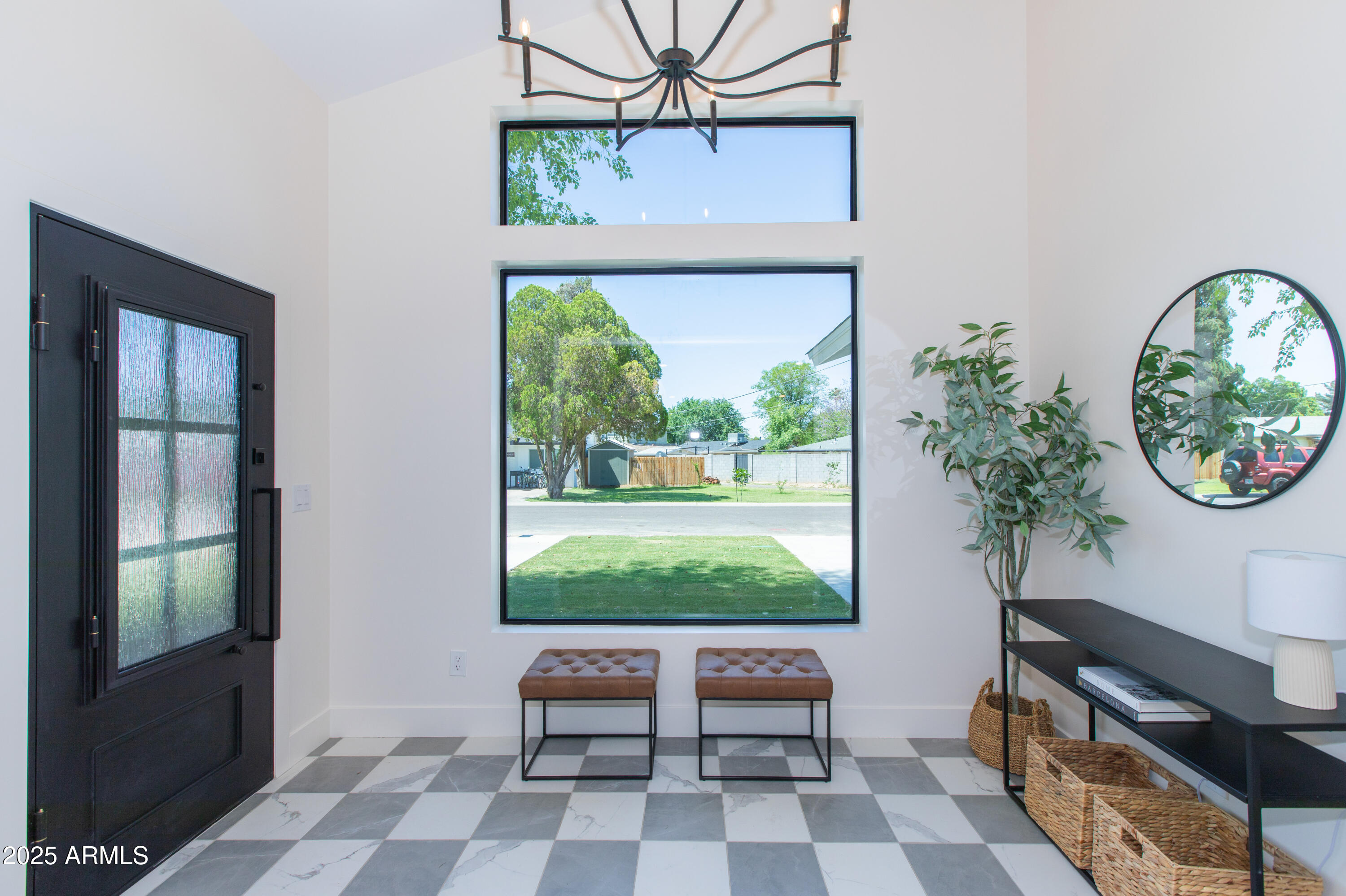 214 West Ruth Avenue Phoenix, AZ 85021 - Photo 6 of 31 ruth-50