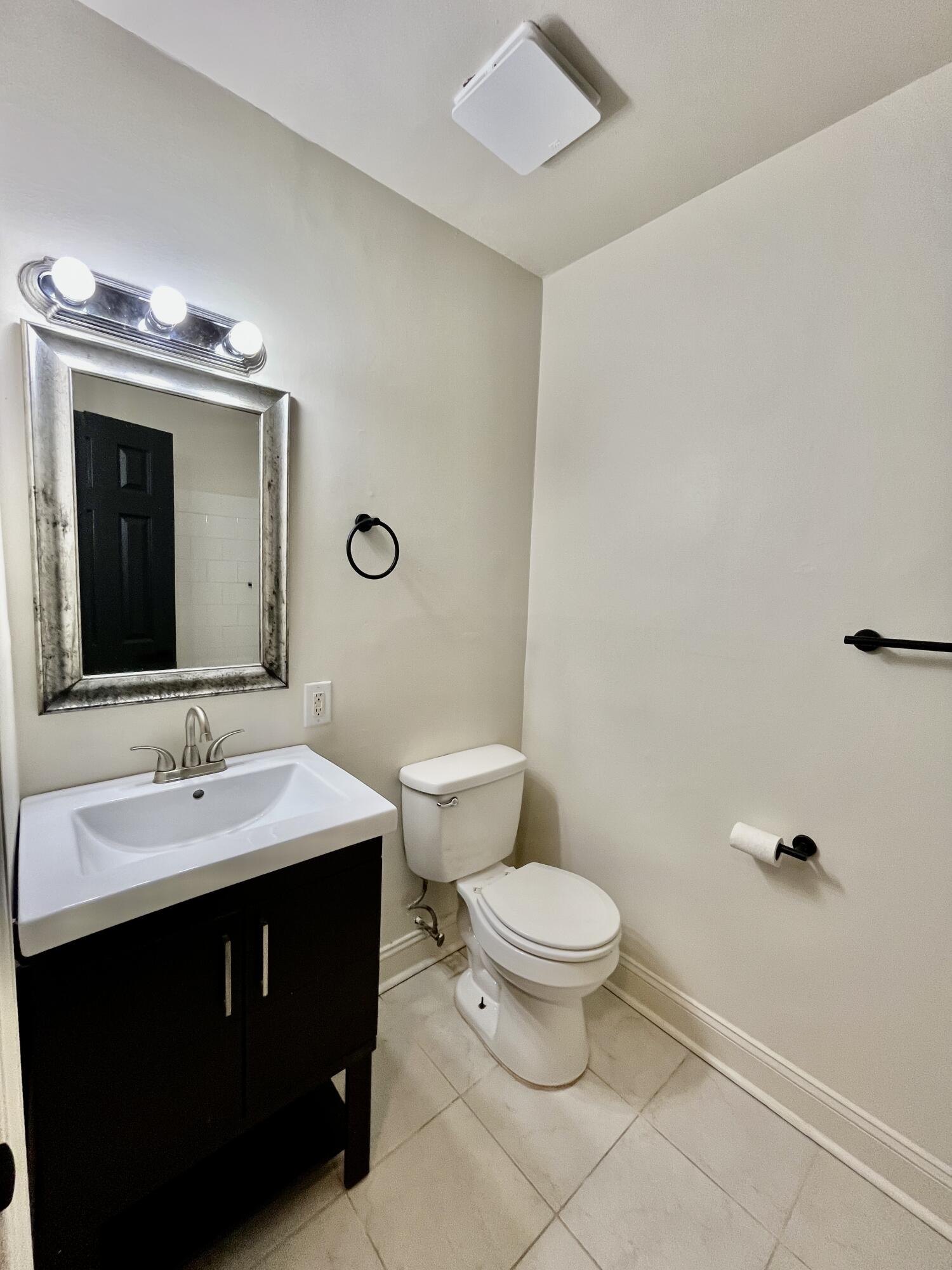 10 Blake Street Charleston, SC 29403 - Photo 16 of 19 16) 69460-69cbe3c8ca50f