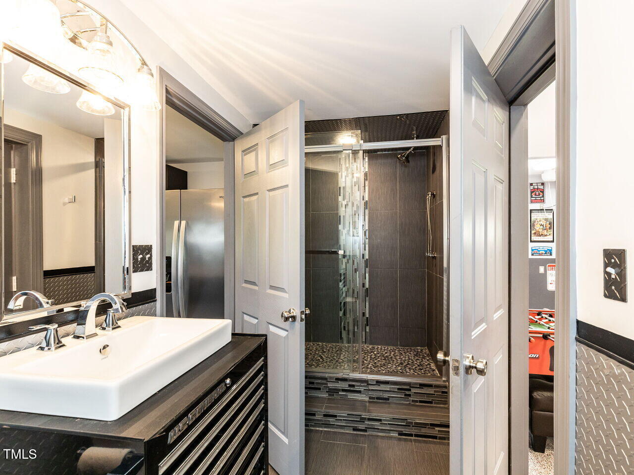 10336 Old Beulah Road Kenly, NC 27542 - Photo 46 of 71 a bathroom with a sink and a mirror
