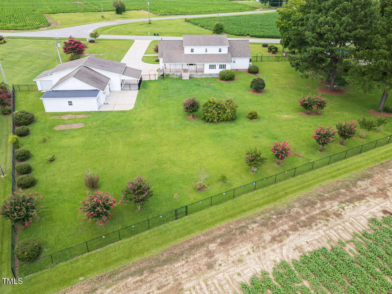 10336 Old Beulah Road Kenly, NC 27542 - Photo 6 of 71 a view of a house with a yard