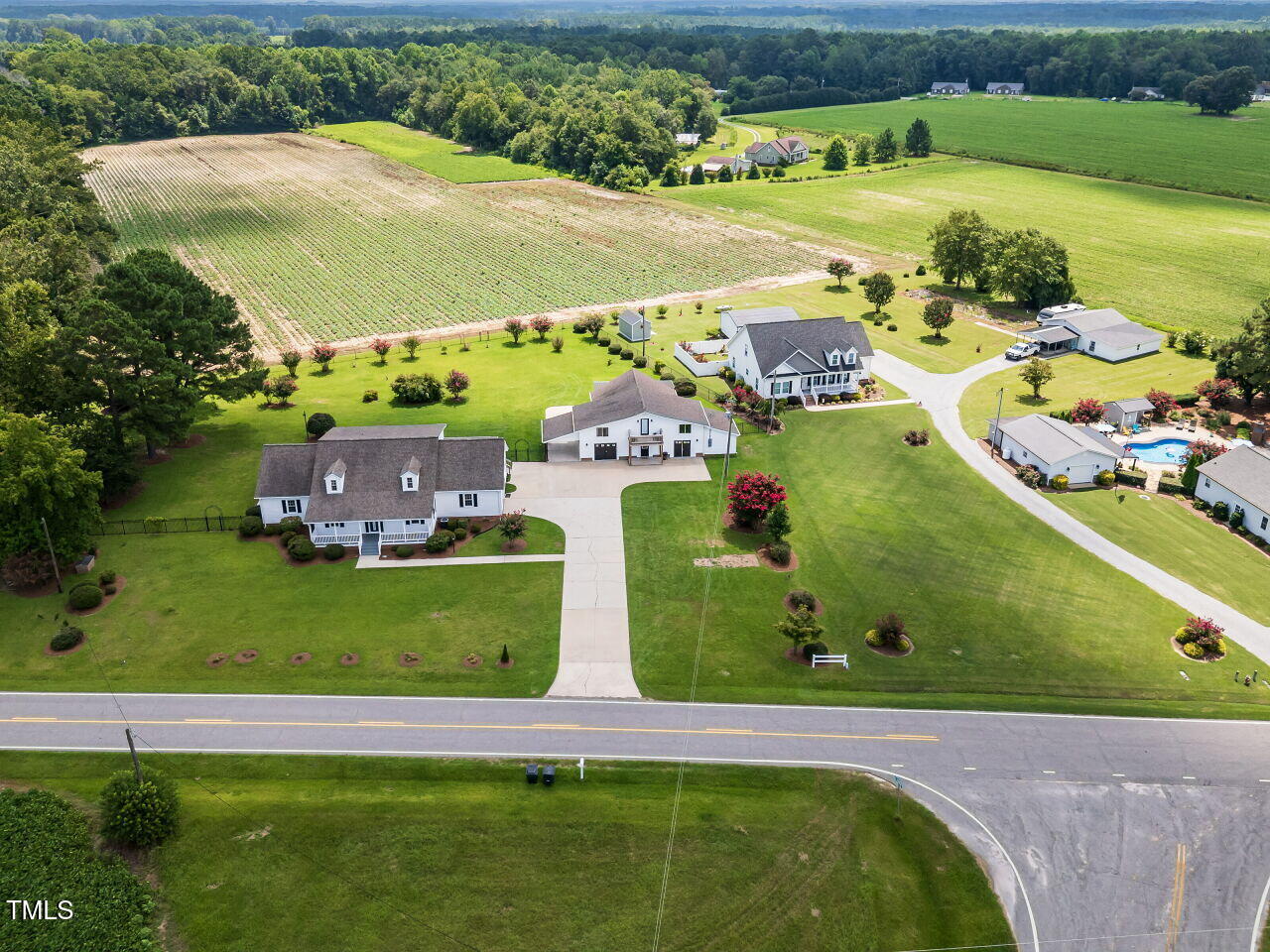 10336 Old Beulah Road Kenly, NC 27542 - Photo 64 of 71 an aerial view of a pool