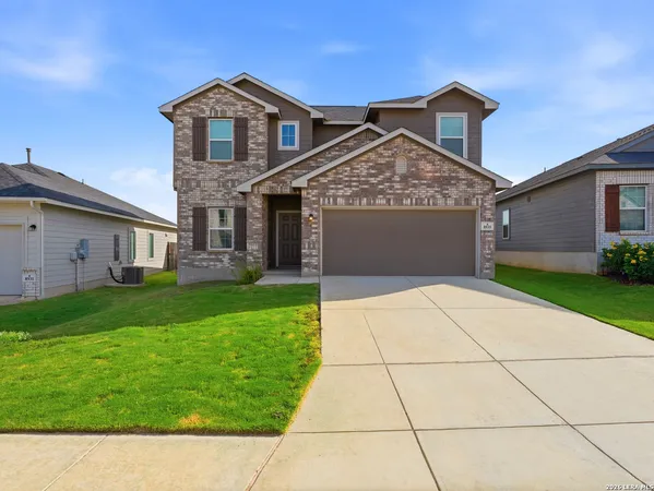 $335,000 | 8935 Hazel Birch, Elmendorf, TX 78112