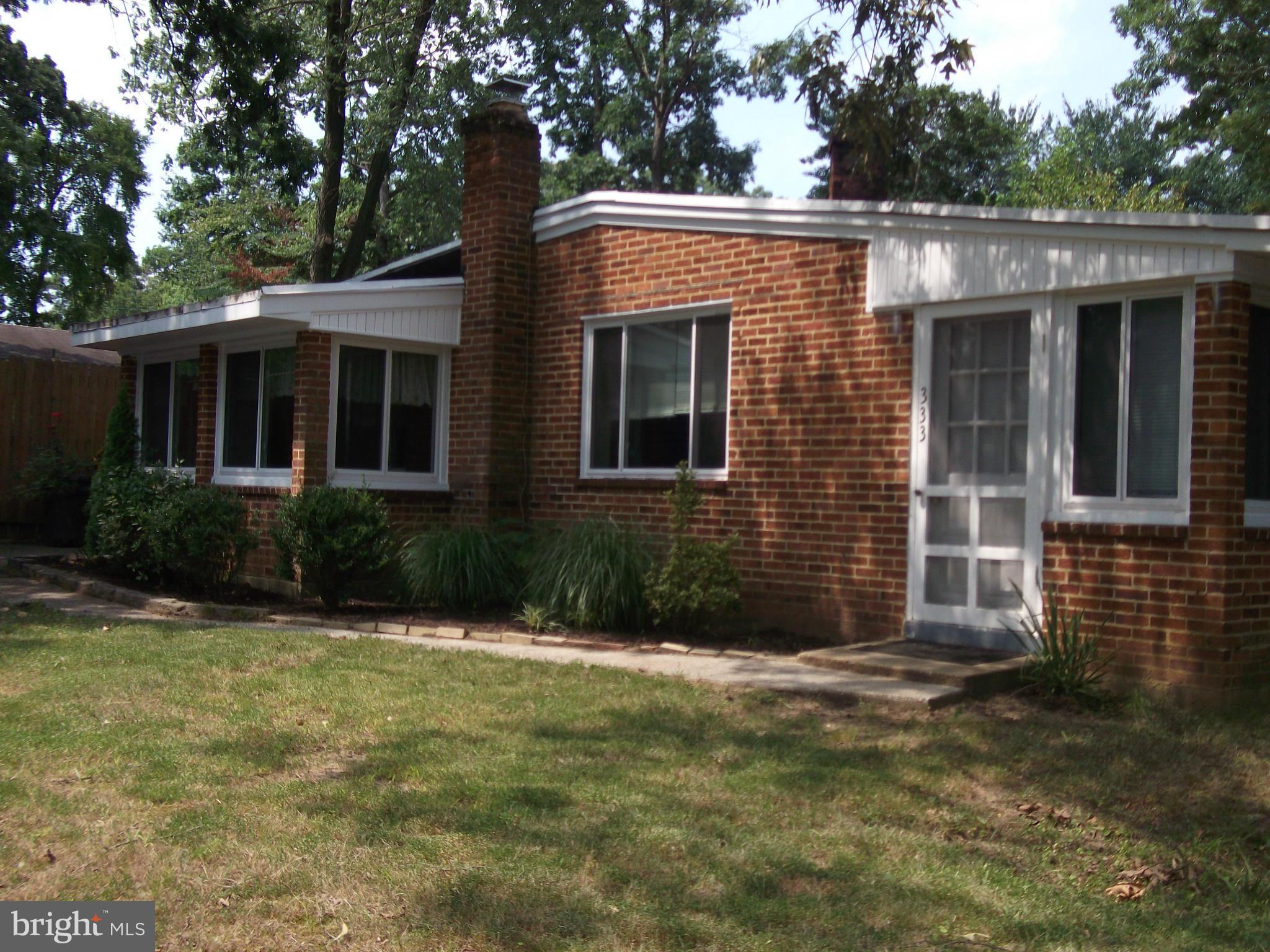 333 Cedar Grove Road Edgewater, MD 21037 - Photo 3 of 15 Exterior (Front)