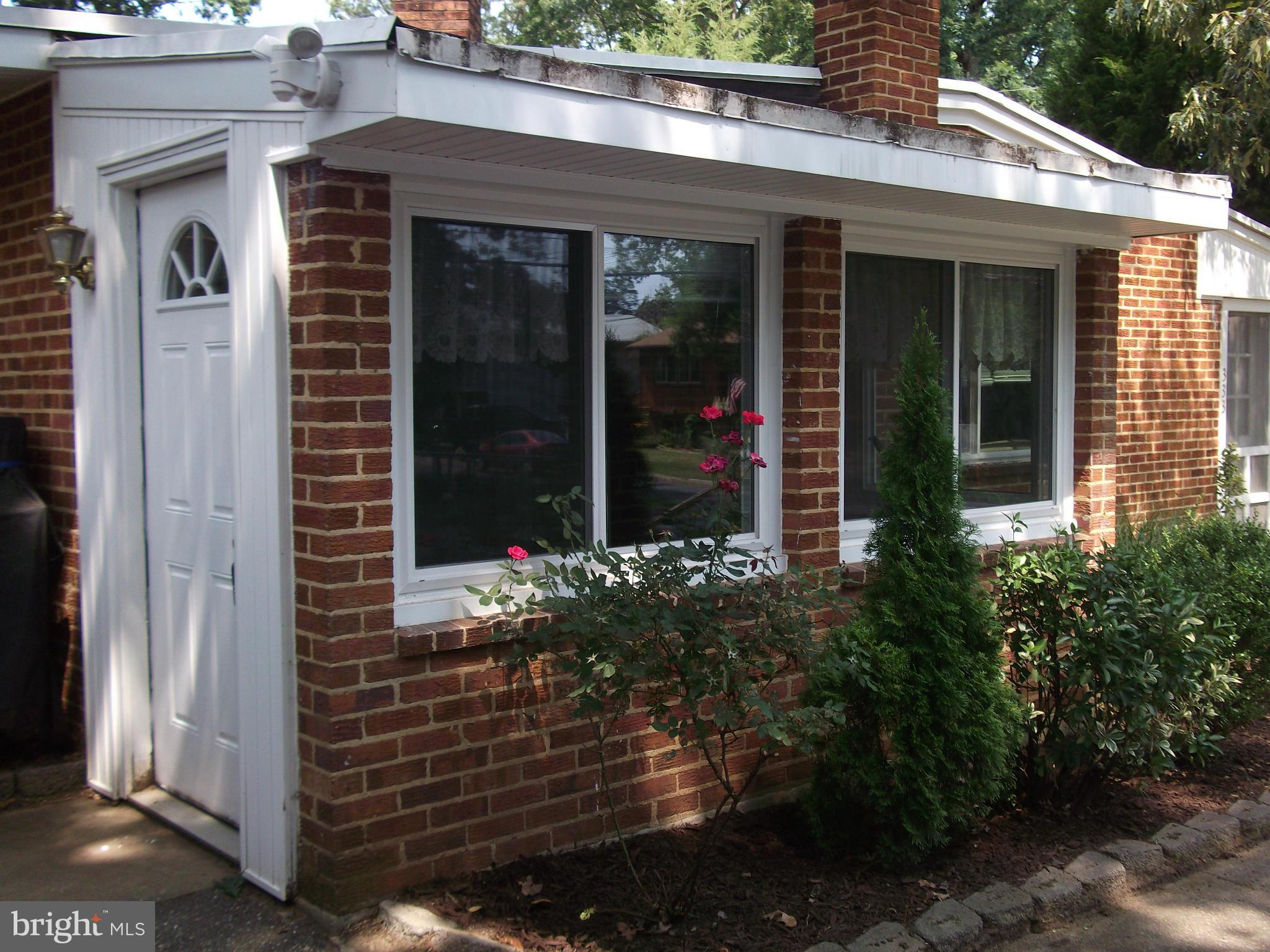 333 Cedar Grove Road Edgewater, MD 21037 - Photo 4 of 15 Exterior (Front)