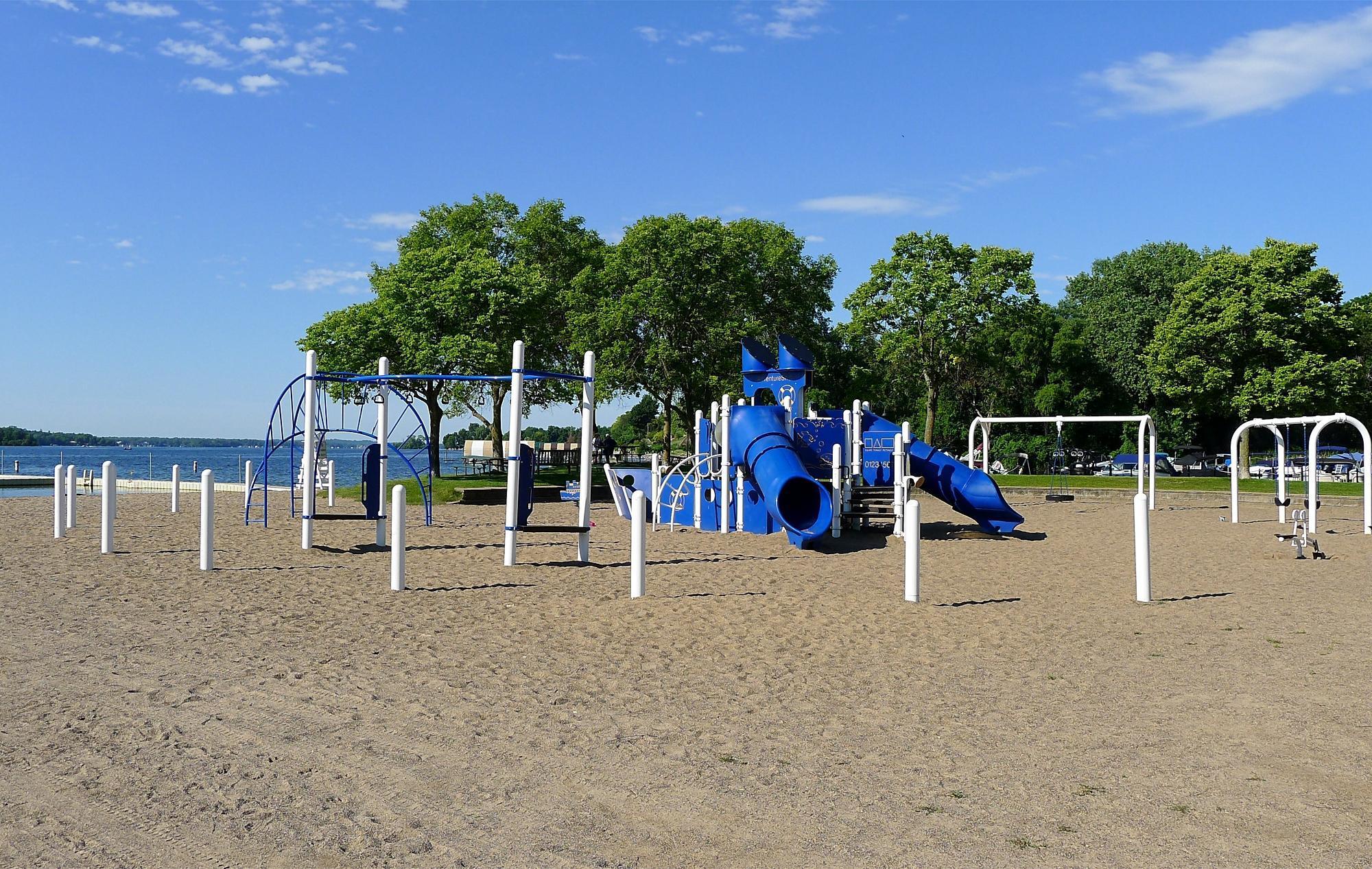 148 Ridgeview Lane Wayzata, MN 55391 - Photo 19 of 19