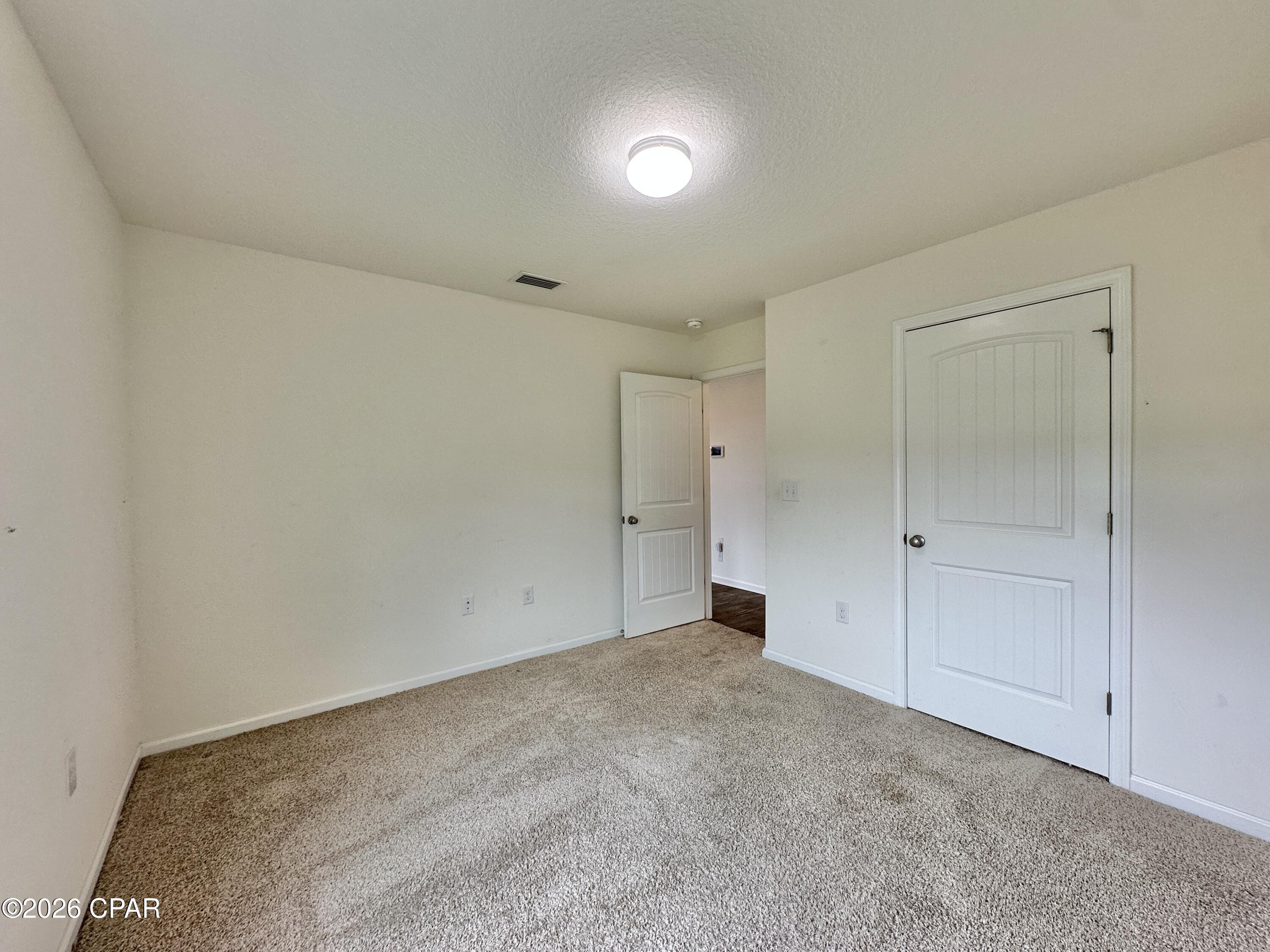 109 Merrion Road Southport, FL 32409 - Photo 14 of 38