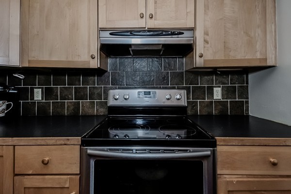 4 Millbrook Road Beverly, MA 01915 - Photo 10 of 30
