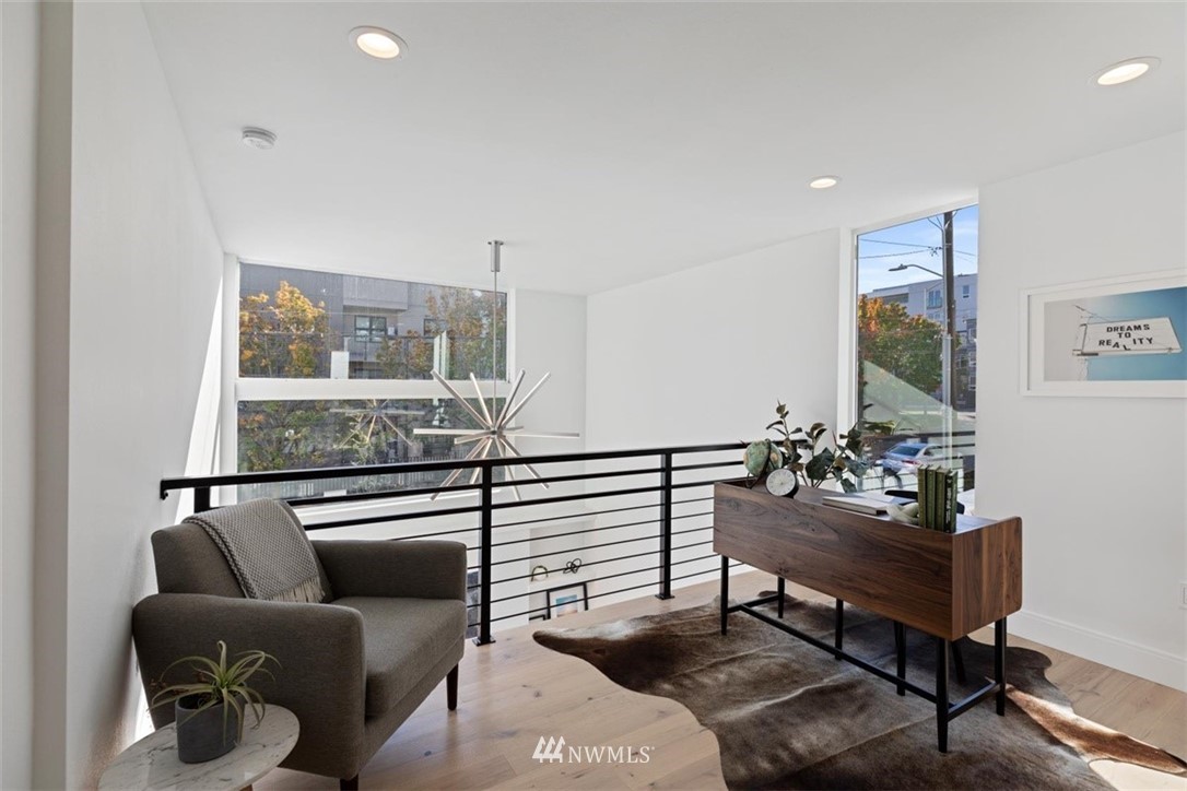 522 Valley Street Seattle, WA 98109 - Photo 19 of 40