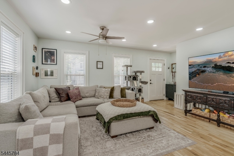 75 High Street Newton, NJ 07860 - Photo 5 of 27