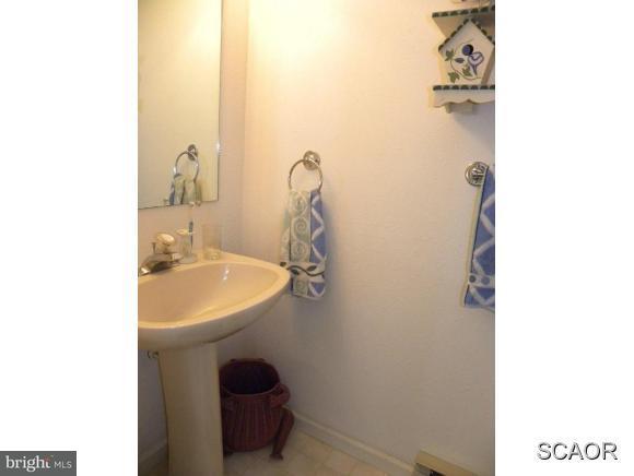 626 Sandy Point Road, Unit 28 Bethany Beach, DE 19930 - Photo 14 of 24 Gallery Image 14