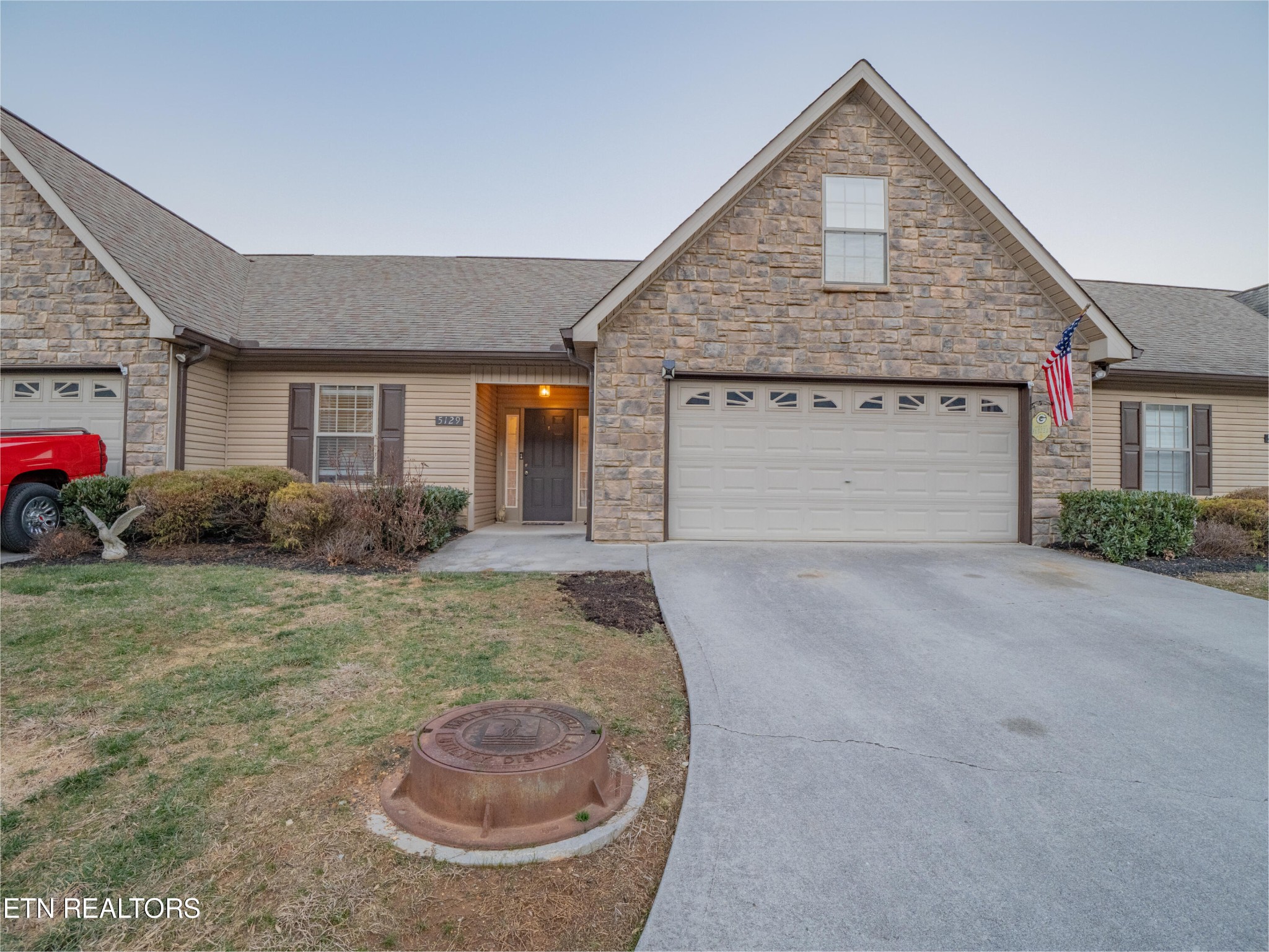 5129 Cates Bend Way Powell, TN 37849 - Photo 1 of 16