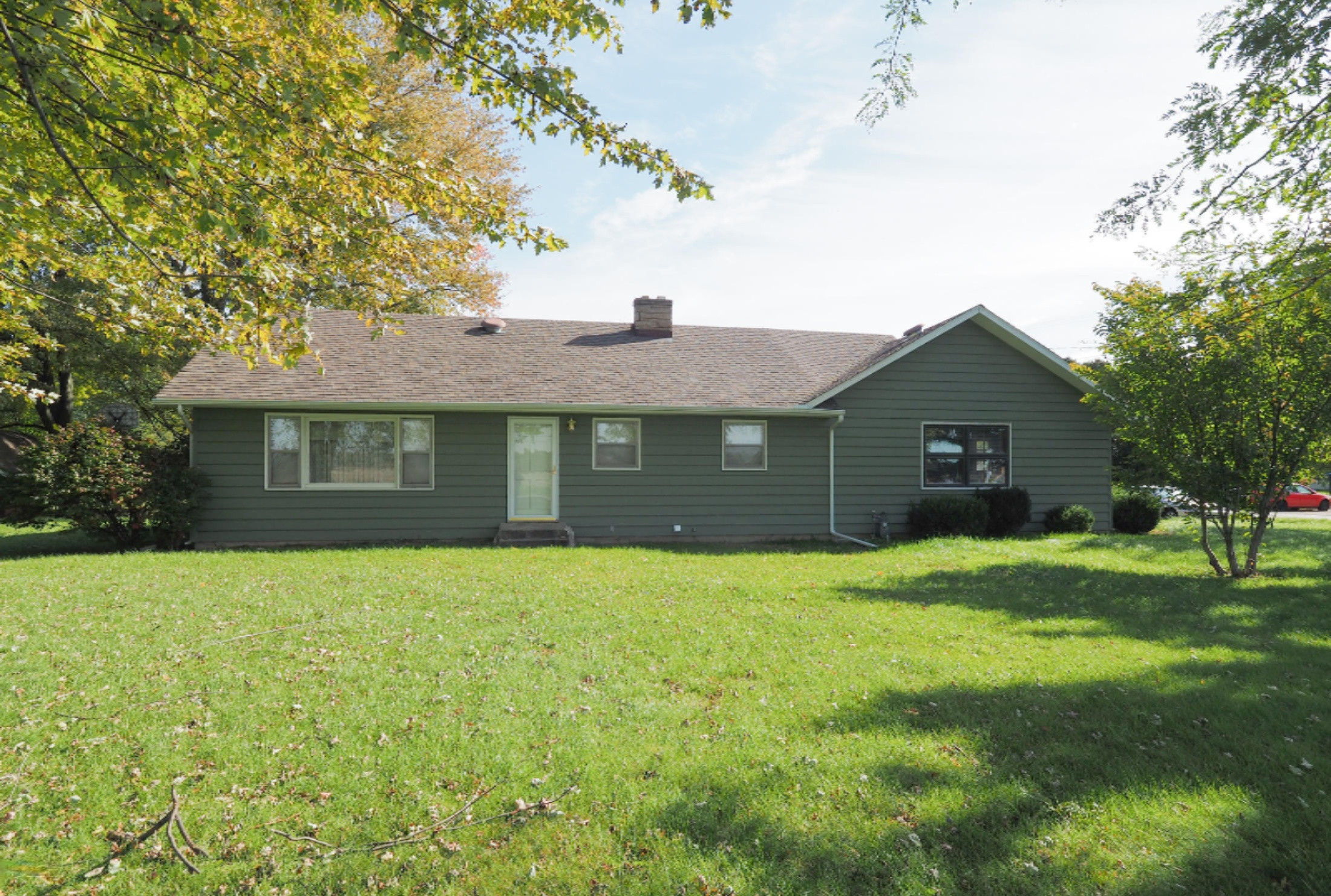 480 8 Mile Rd-101