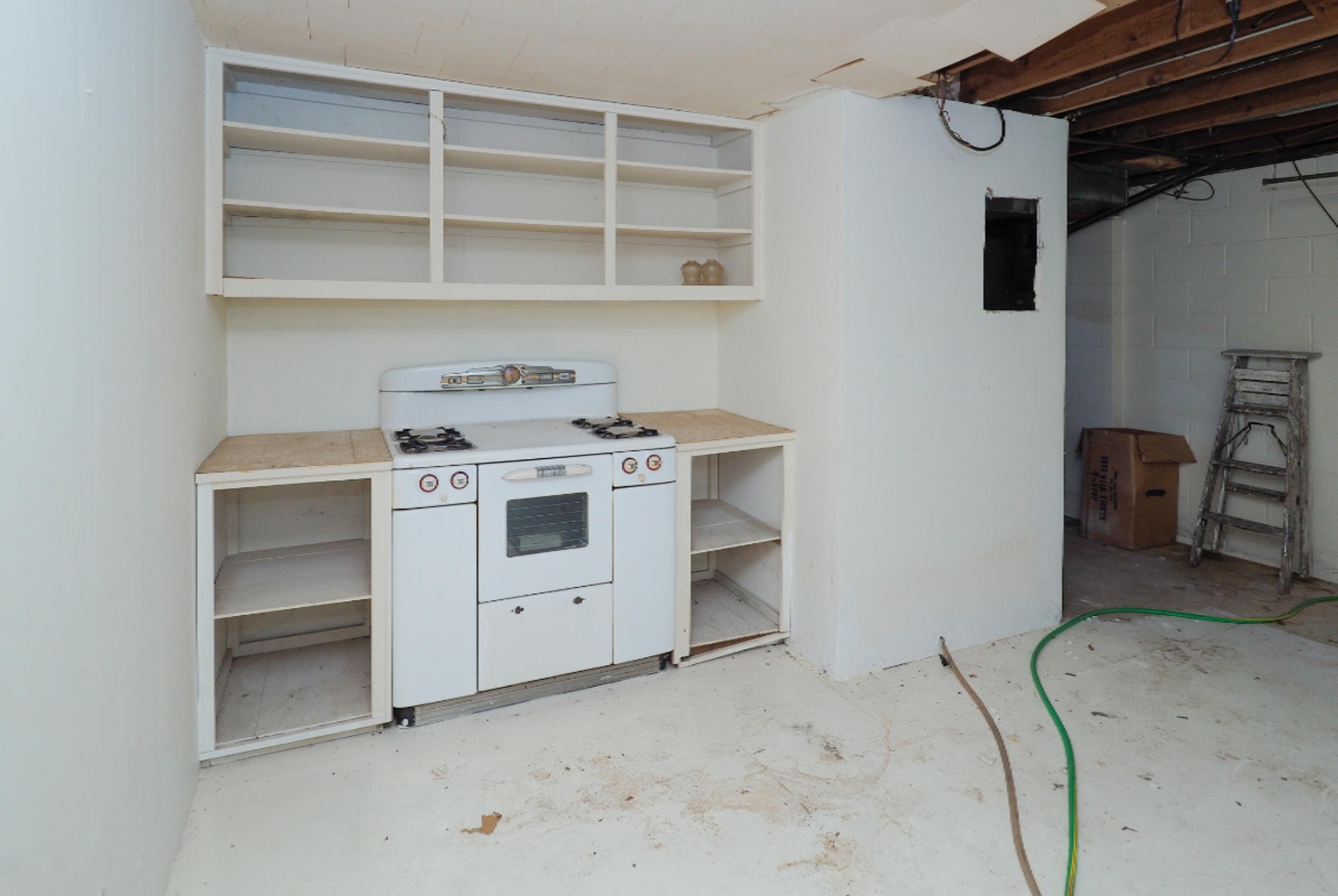 480 8 Mile Road Union City, MI 49094 - Photo 19 of 25 480 8 Mile Rd-121