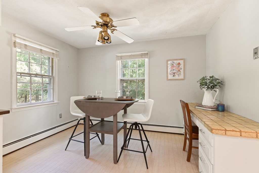 21 West Tapley Road Lynnfield, MA 01940 - Photo 14 of 40 Gallery Image 14
