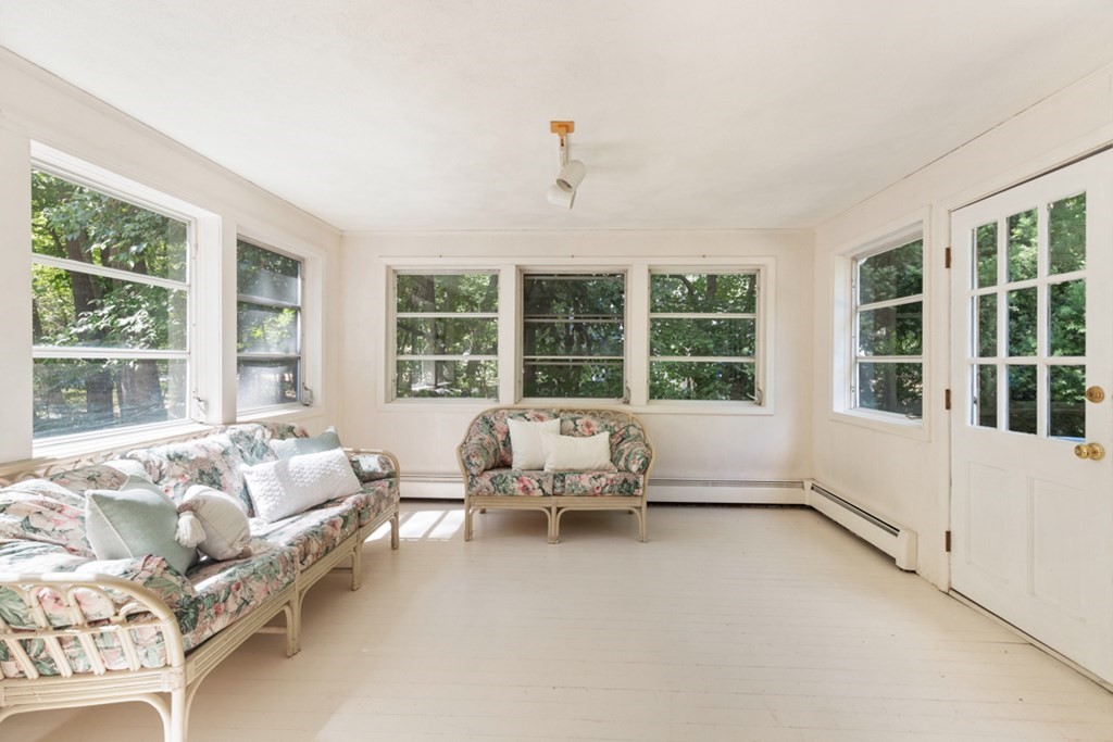 21 West Tapley Road Lynnfield, MA 01940 - Photo 30 of 40 Gallery Image 30