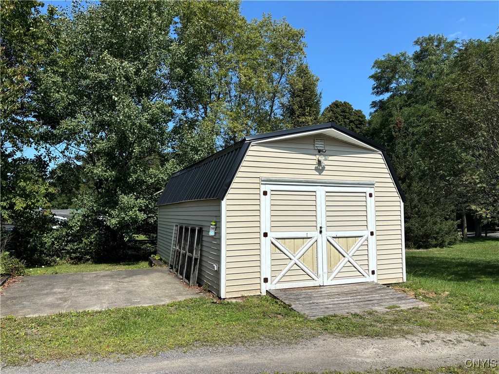 760 Van Ostrand Road Lansing, NY 13073 - Photo 8 of 44