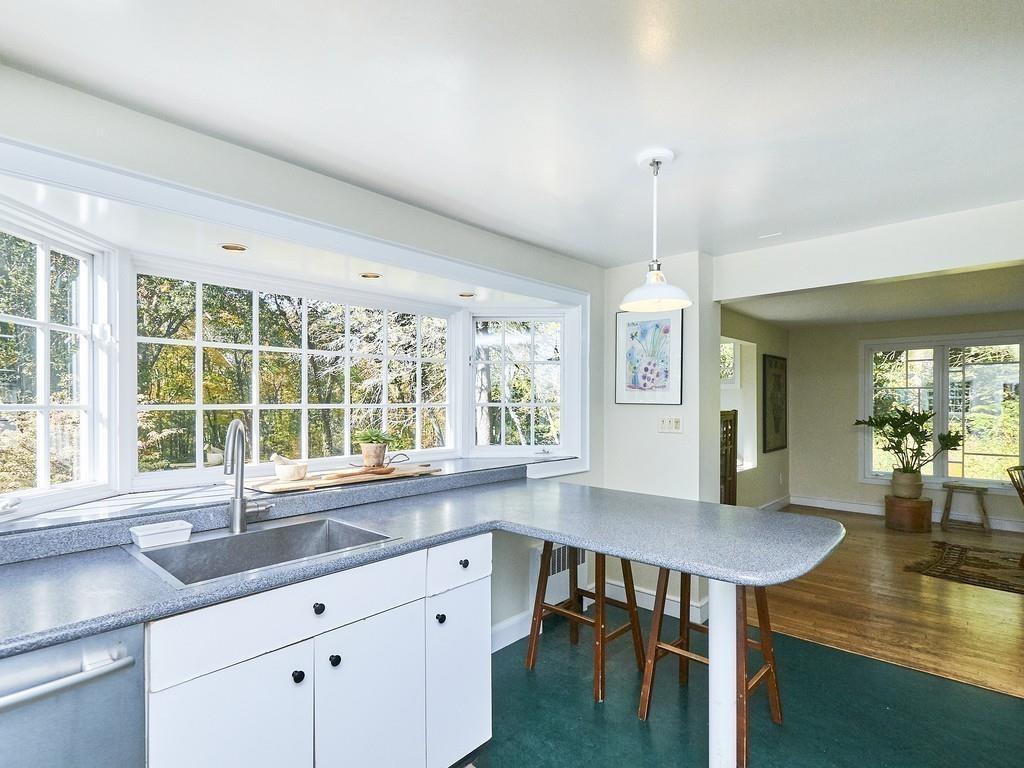 23 Conant Road Lincoln, MA 01773 - Photo 13 of 38