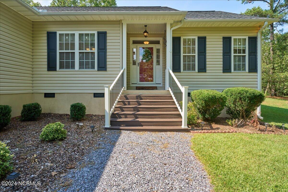 145 Rothbury Drive Carthage, NC 28327 - Photo 3 of 35 145 Rothbury Drive