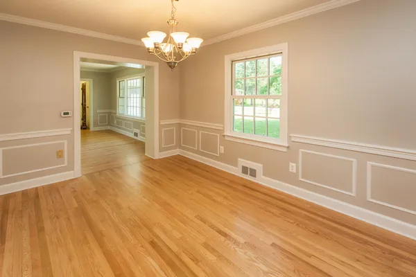 $4,000 | 6435 Overlook Drive, Alexandria, VA 22312