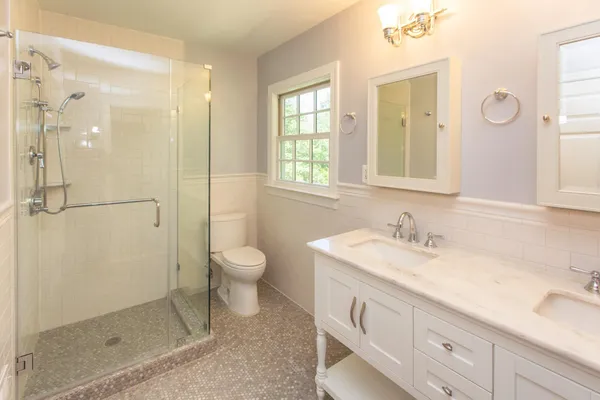 $4,000 | 6435 Overlook Drive, Alexandria, VA 22312