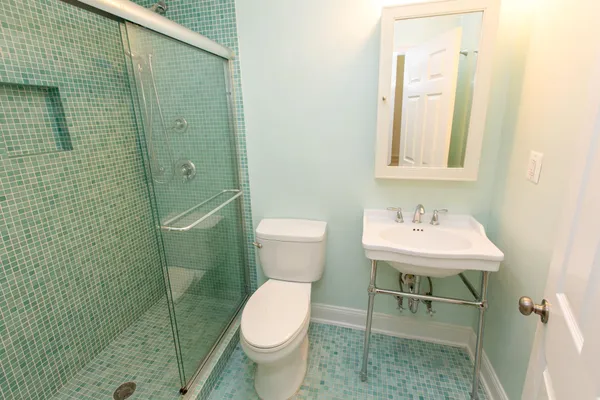 $4,000 | 6435 Overlook Drive, Alexandria, VA 22312