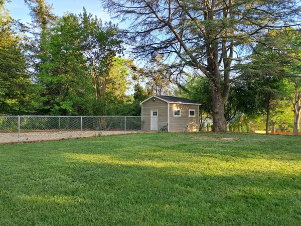 $4,000 | 6435 Overlook Drive, Alexandria, VA 22312