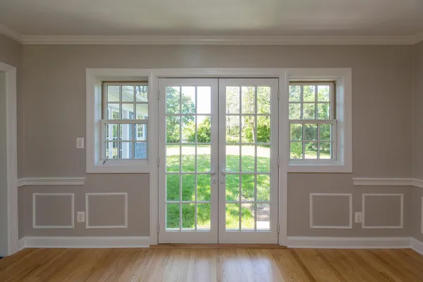 $4,000 | 6435 Overlook Drive, Alexandria, VA 22312