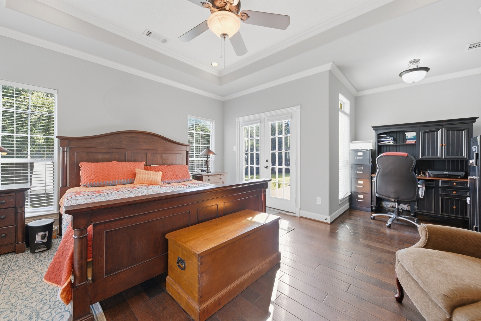 1205 Pecan Glen Road Brenham, TX 77833 - Photo 27 of 40 Primary Bedroom with Office nook
