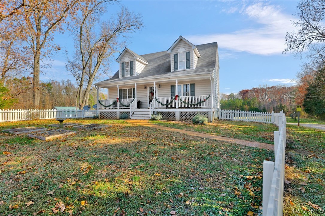 1690 Capeway Road Powhatan, VA 23139 - Photo 3 of 46 Gallery Image 3