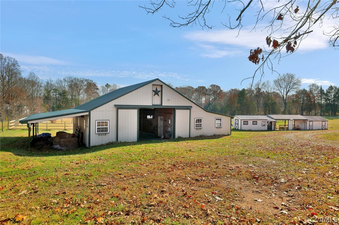 1690 Capeway Road Powhatan, VA 23139 - Photo 38 of 46 Gallery Image 38