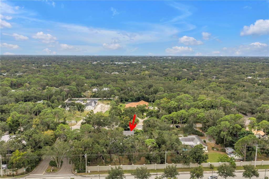 4605 Stone Ridge Trail Sarasota, FL 34232 - Photo 37 of 40