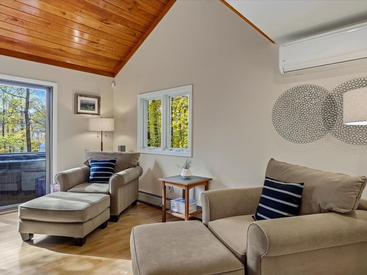 185 Maple Road Stowe, VT 05672 - Photo 12 of 49
