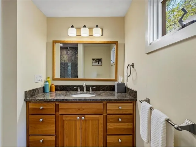 $1,599,000 | 185 Maple Road, Stowe, VT 05672