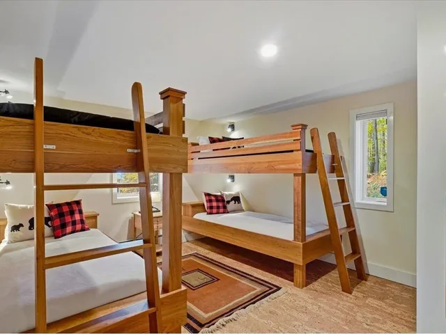 $1,599,000 | 185 Maple Road, Stowe, VT 05672