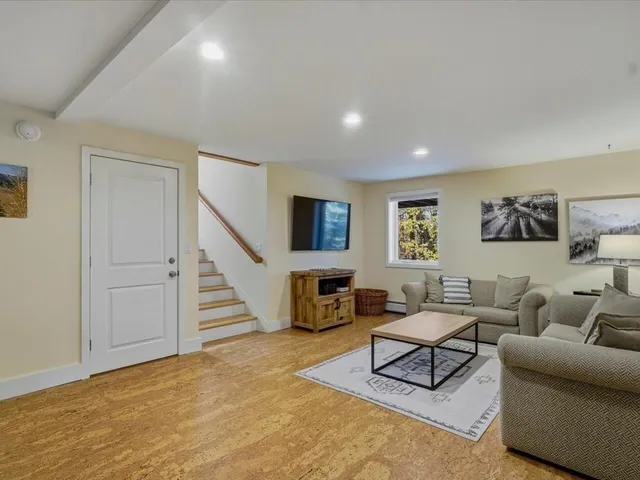 $1,599,000 | 185 Maple Road, Stowe, VT 05672