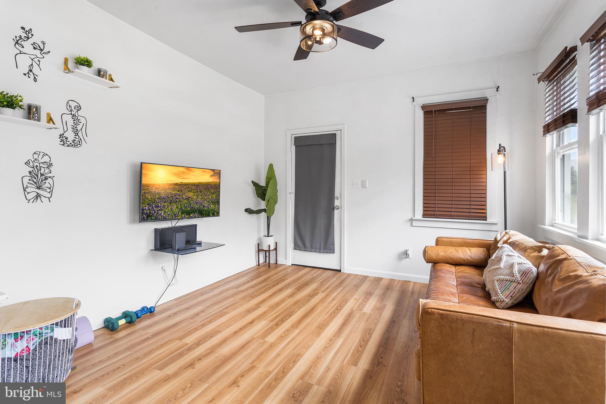 710 Neck Road Burlington, NJ 08016 - Photo 4 of 27 Gallery Image 4