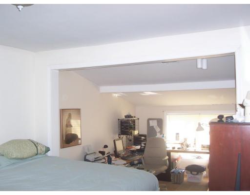 68 Selwyn Road Randolph, MA 02368 - Photo 6 of 6 Gallery Image 6