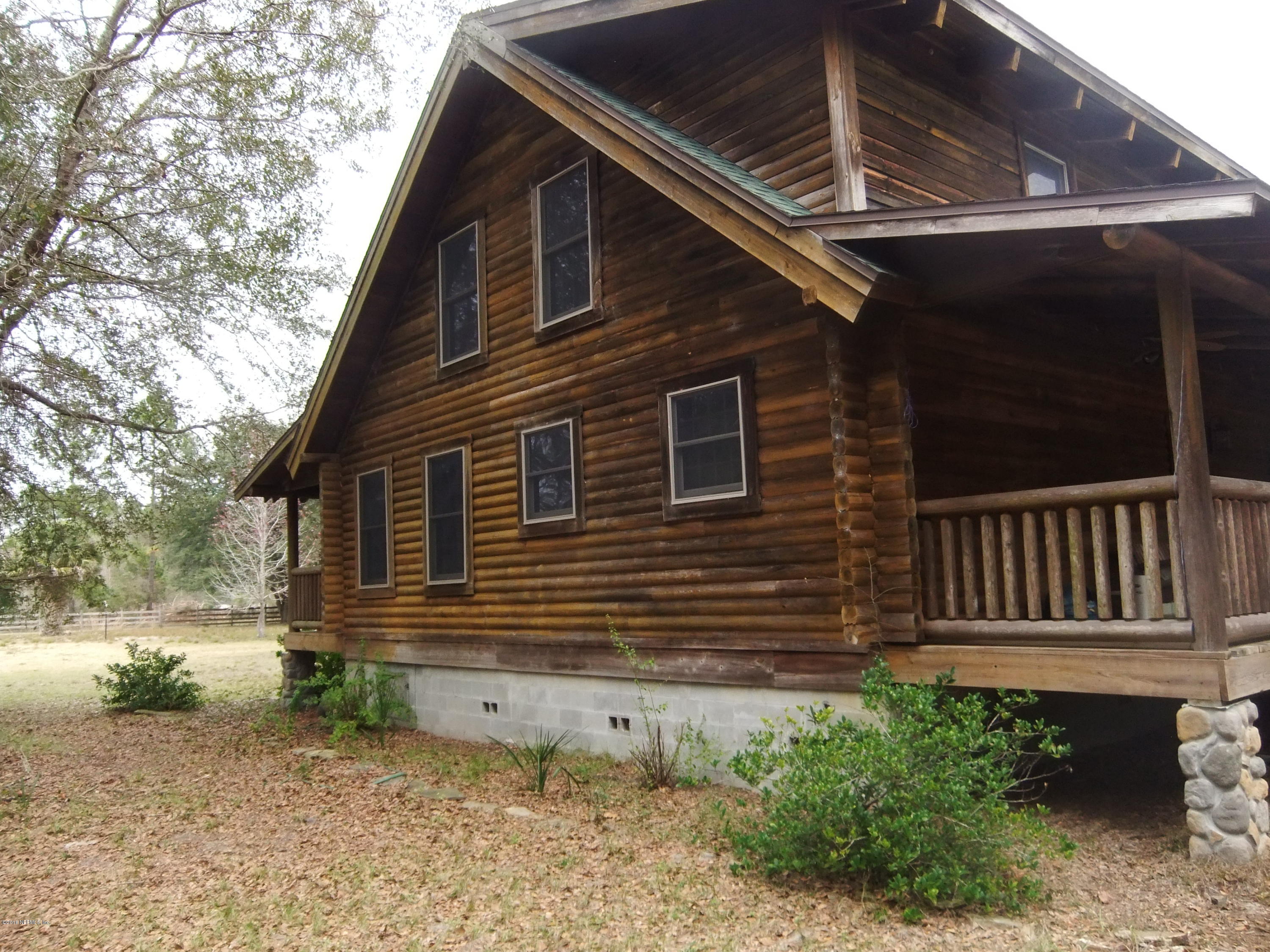 1700 Lake Road Jacksonville, FL 32226 - Photo 30 of 46 a front view of a house with a yard