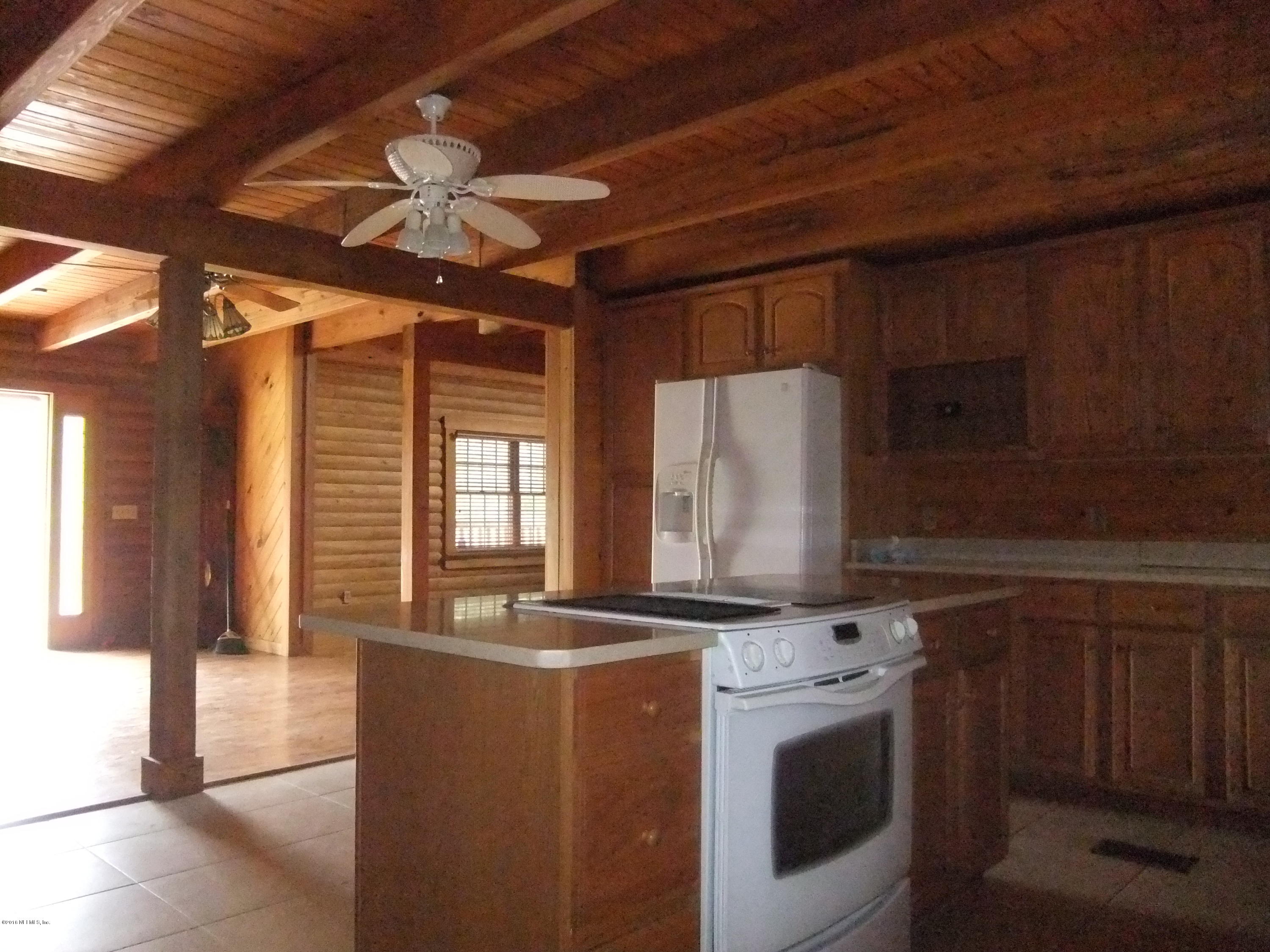 1700 Lake Road Jacksonville, FL 32226 - Photo 8 of 46 a room with storage and utility